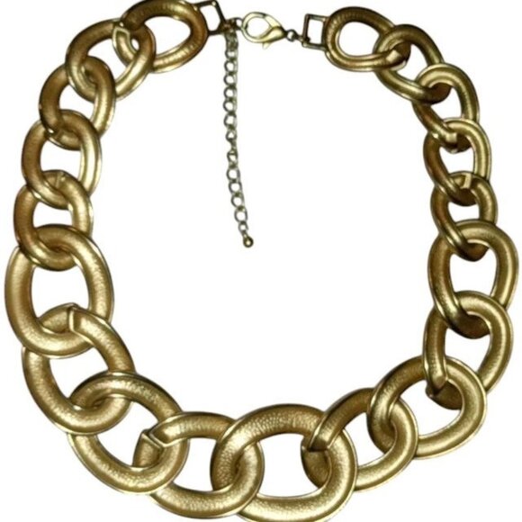 Vintage Frosted Gold Tone Curb Chain Necklace Heavy Graduated Oval Links Lobster - Picture 9 of 13